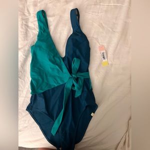 Summersalt swim brand new with tags